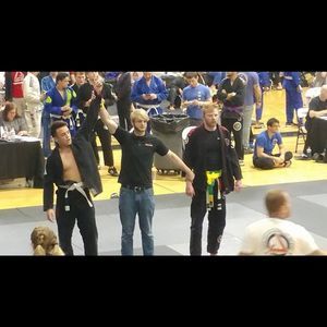 Meet your Posher, Moises